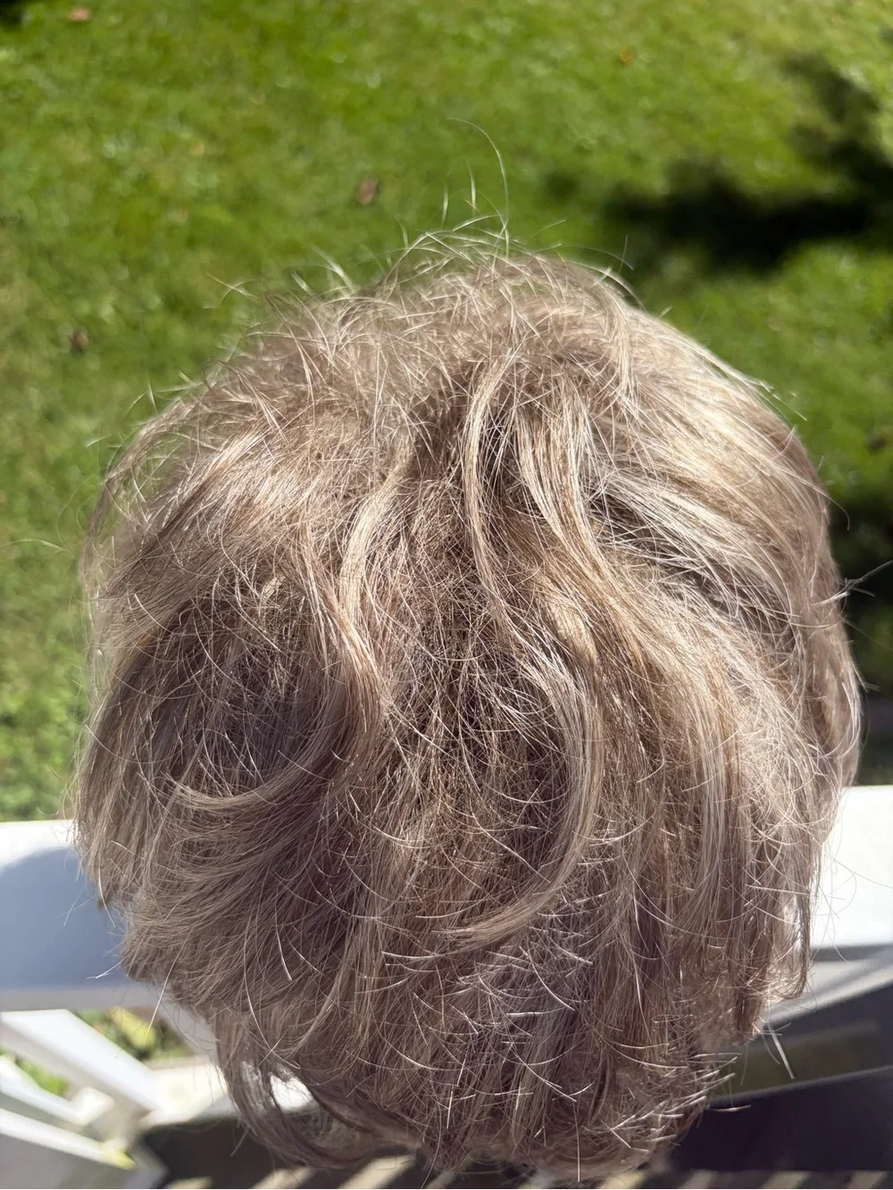 Vintage Brentwood short pixie light blonde & brown synthetic wig with bangs